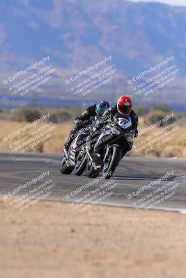 media/Dec-17-2023-CVMA (Sun) [[bf0c04832d]]/Race 3 Supersport Middleweight/